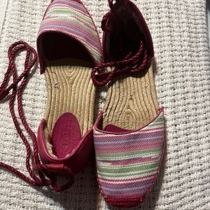 Ugg Lace Up espadrilles Size 9